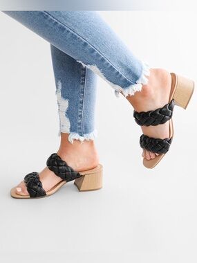 DV by Dolce Vita Woman’s Size 8.5 Stacey Braided Sandals